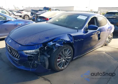 2019 Maserati Ghibli z USA, uszkodzony, nr VIN ZAM57XSA6K1324997